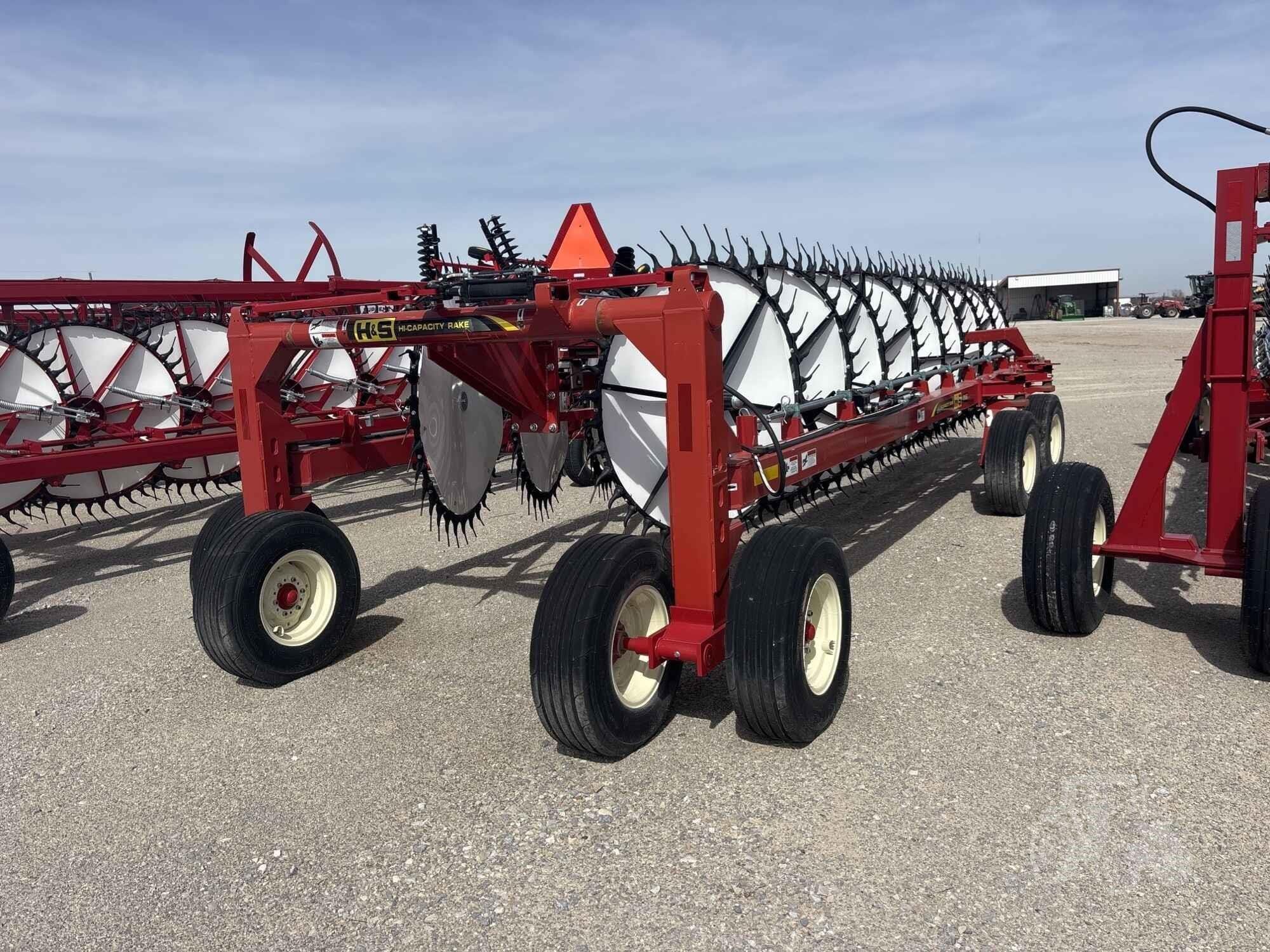 2023 H&S HC7116 Equipment Image0