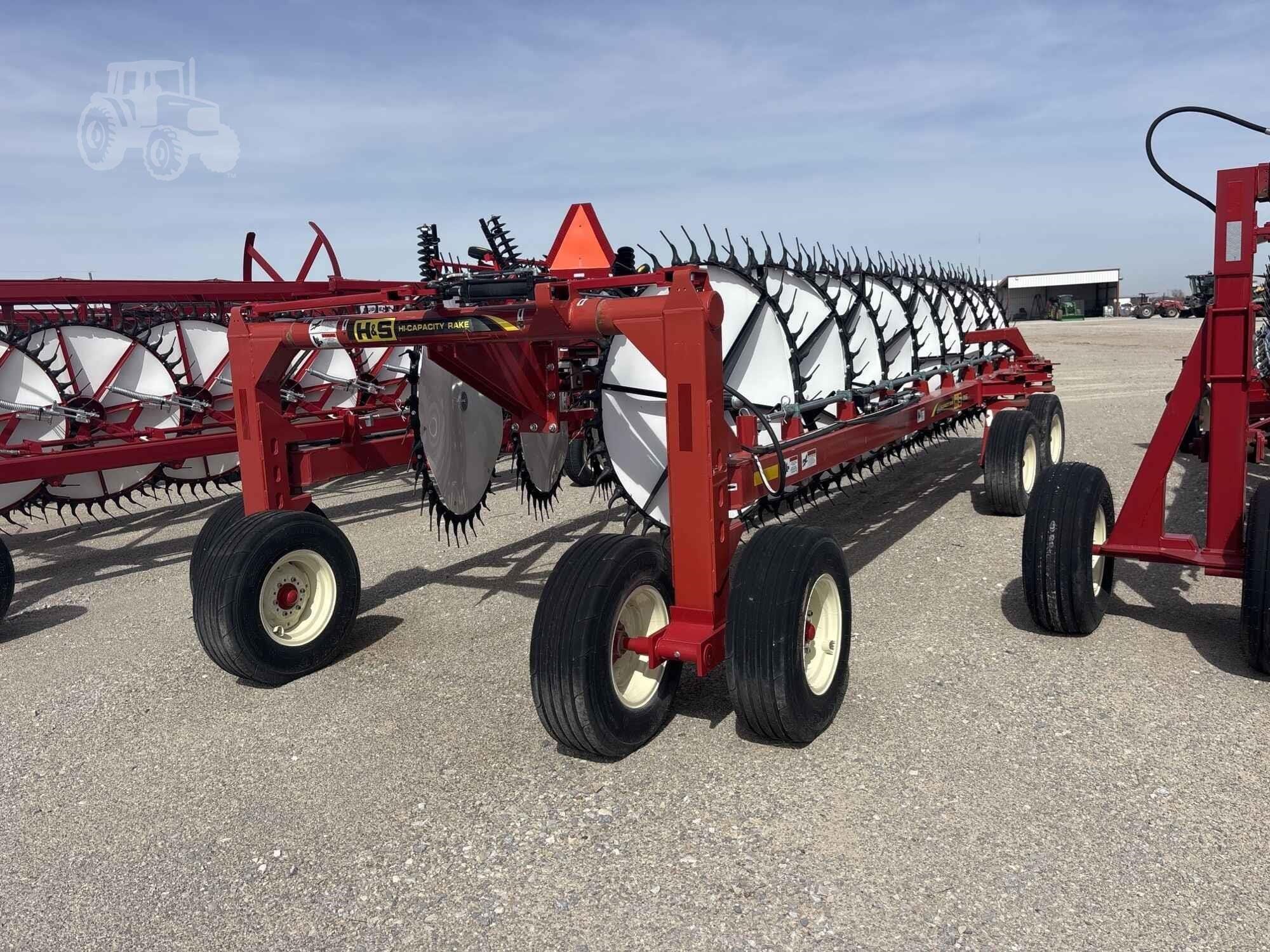 2023 H&S HC7116 Equipment Image0