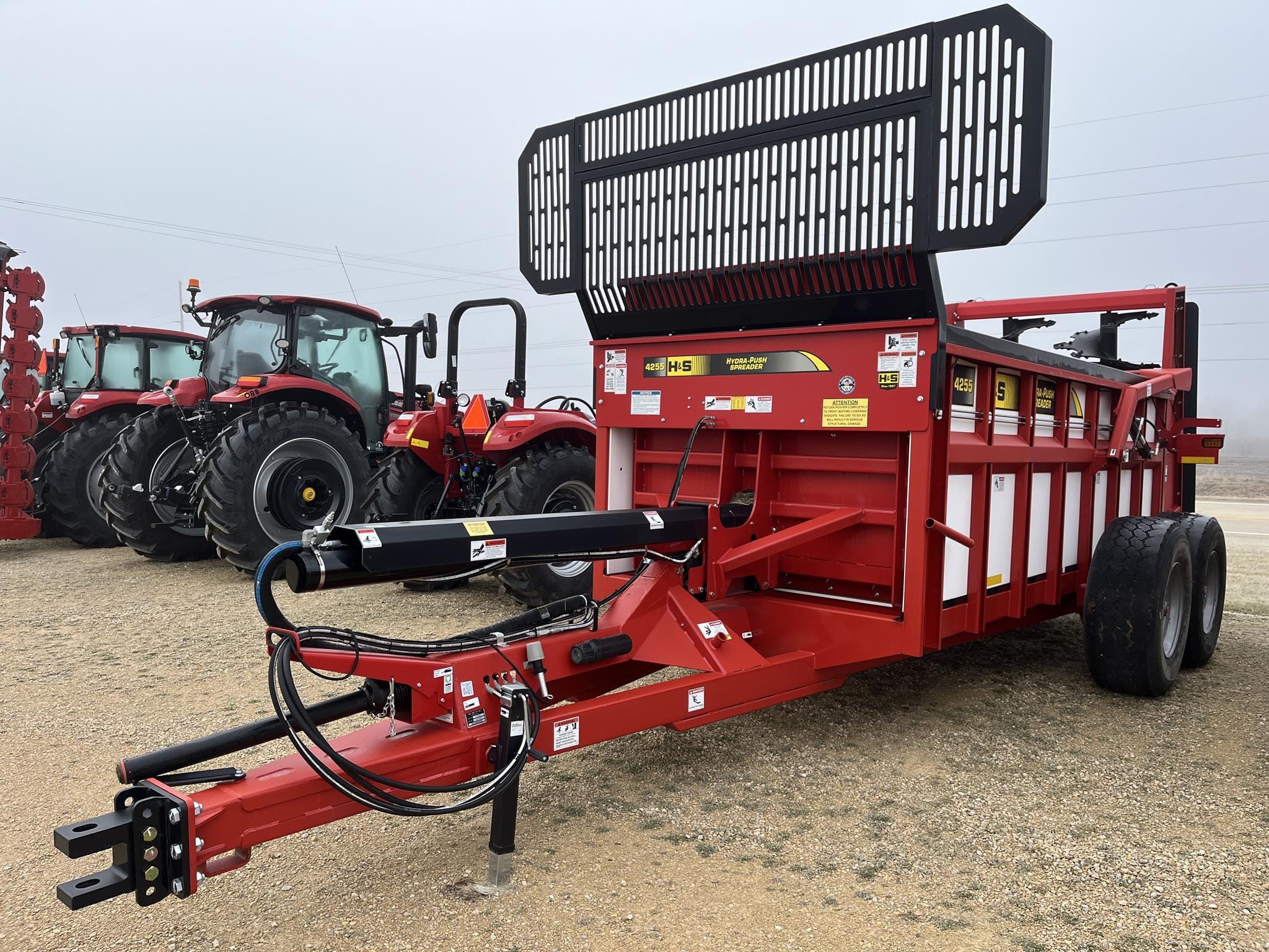 2023 H&S HPV4255 Equipment Image0