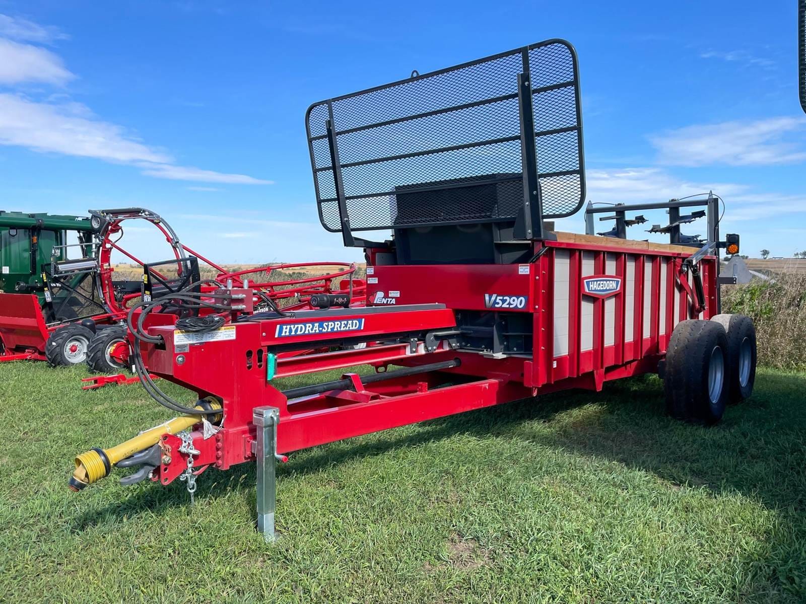 2024 Hagedorn 5290 Equipment Image0