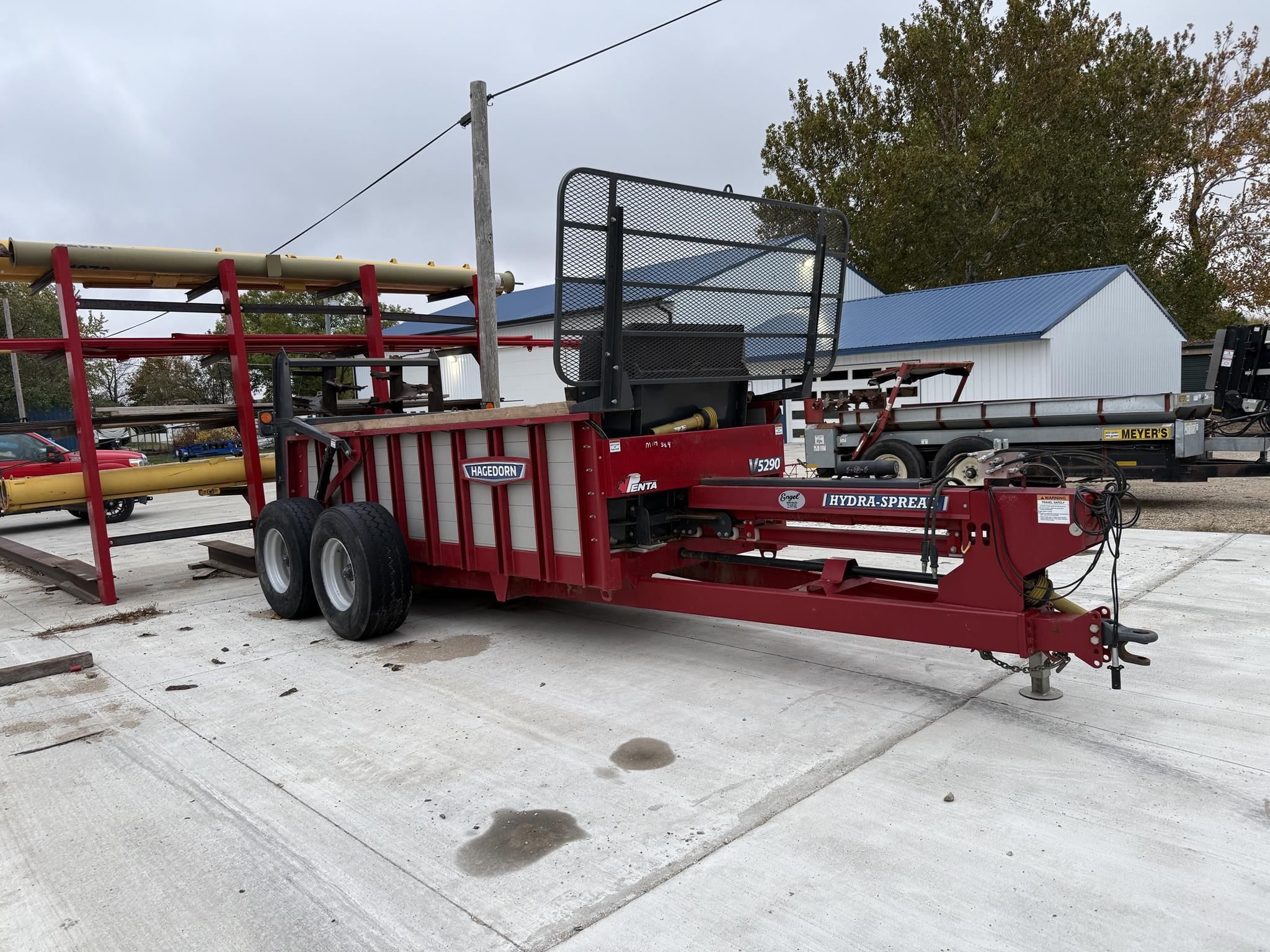 2023 Hagedorn Hydra-Spread Extravert 5290 Equipment Image0