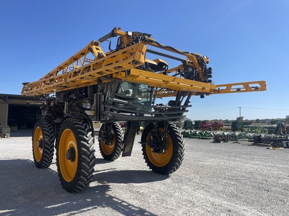 Image of Hagie STS12 equipment image 4