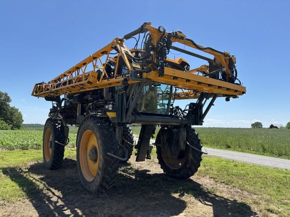 2023 Hagie STS12 Equipment Image0