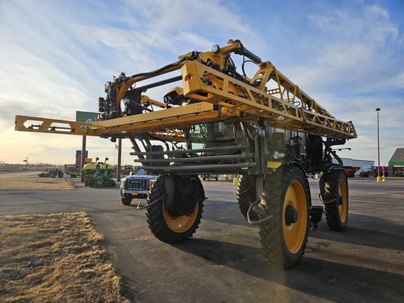 Image of Hagie STS16 equipment image 2