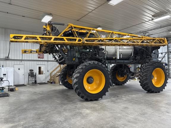 Image of Hagie STS16 equipment image 2