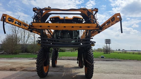 Image of Hagie STS16 equipment image 1