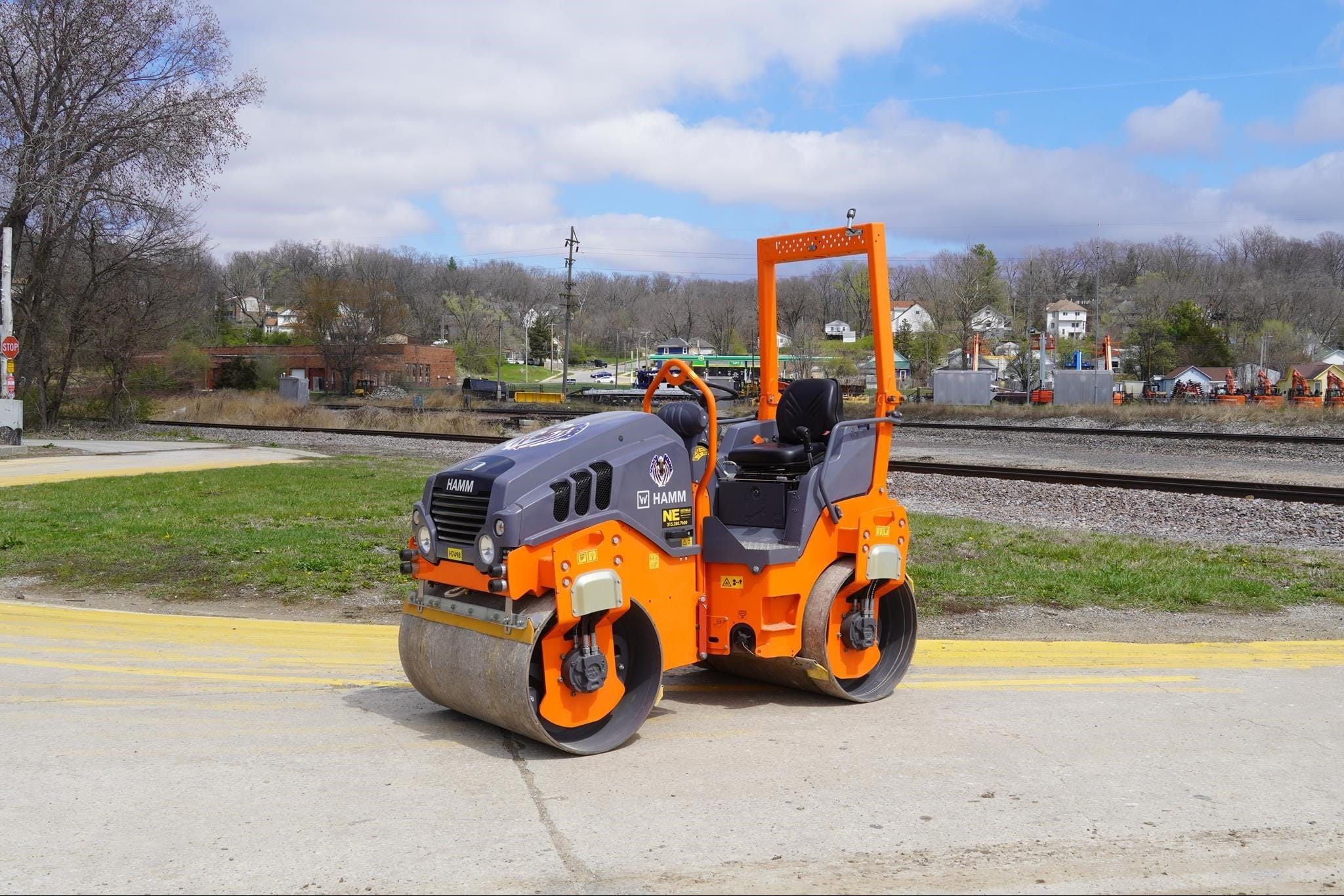 2023 Hamm HD12VV Equipment Image0
