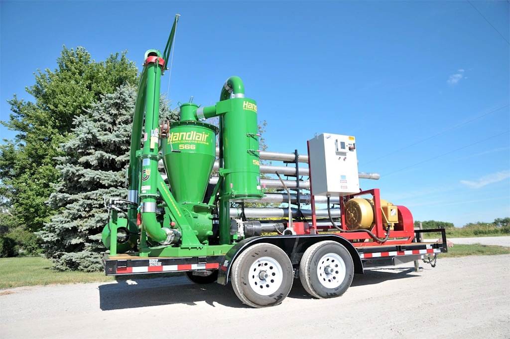 2024 Handlair 566 Equipment Image0