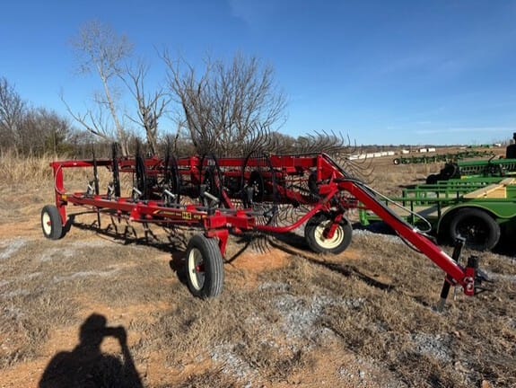 2023 H&S HC4112 Equipment Image0