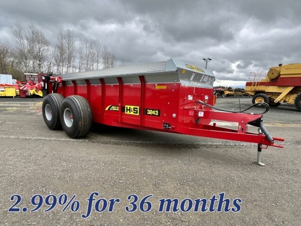 2024 H&S 3243 Equipment Image0