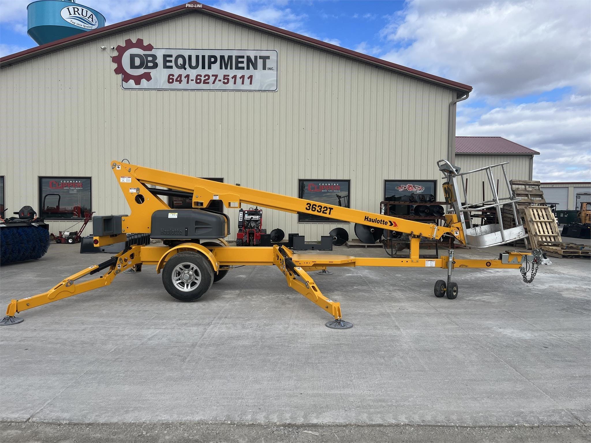 2023 Haulotte 3632T Equipment Image0