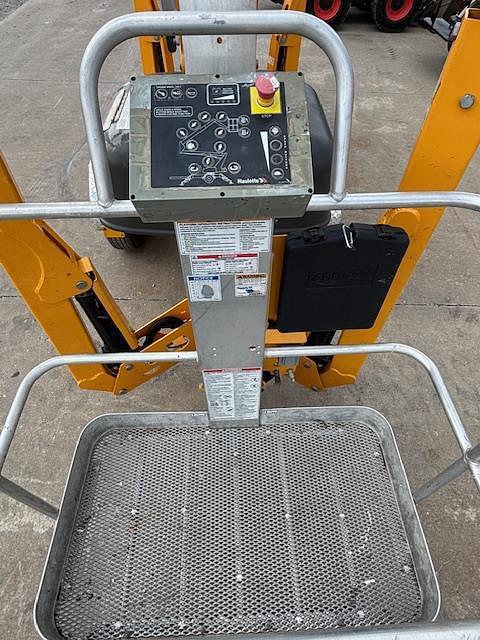 Image of Haulotte 4527A equipment image 3