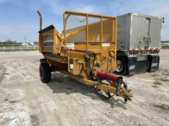 Main image Haybuster 2660