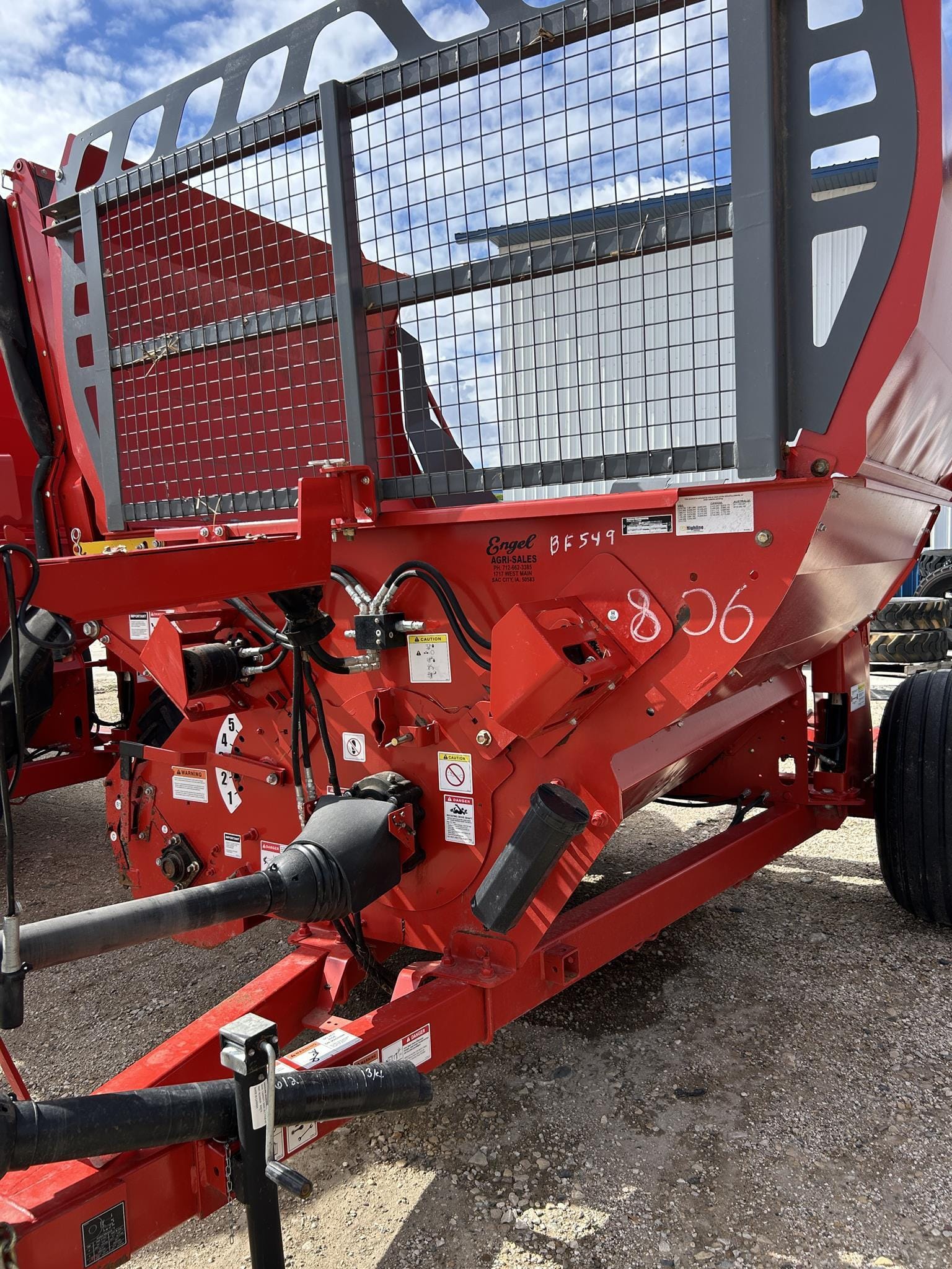 2023 Highline BP660 Equipment Image0