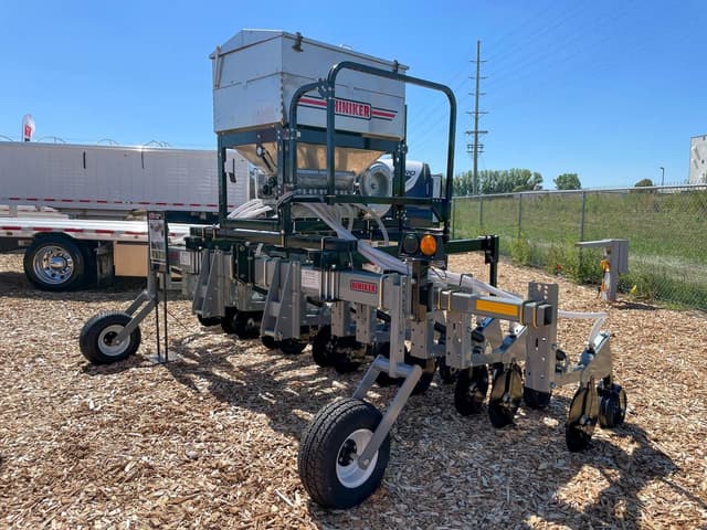 Image of Hiniker CC7000 equipment image 2