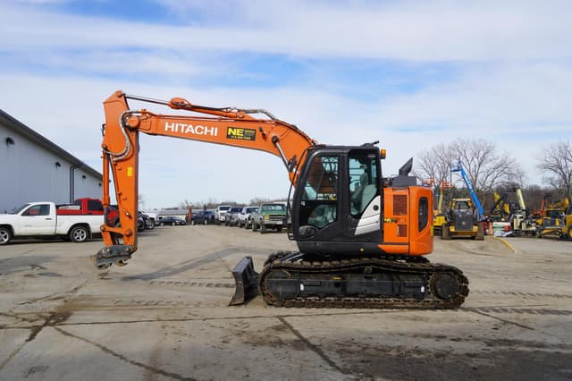 Image of Hitachi ZX135US-6 equipment image 1