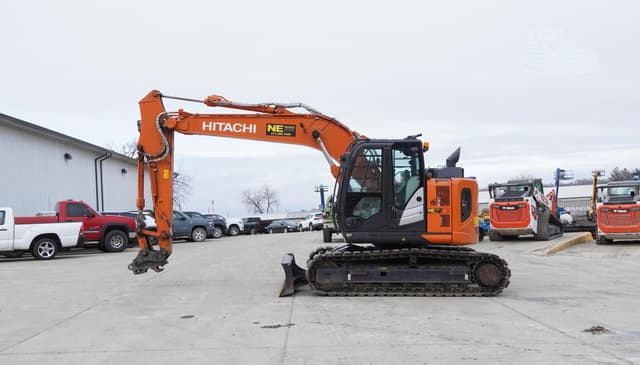 Image of Hitachi ZX135US-6 equipment image 1