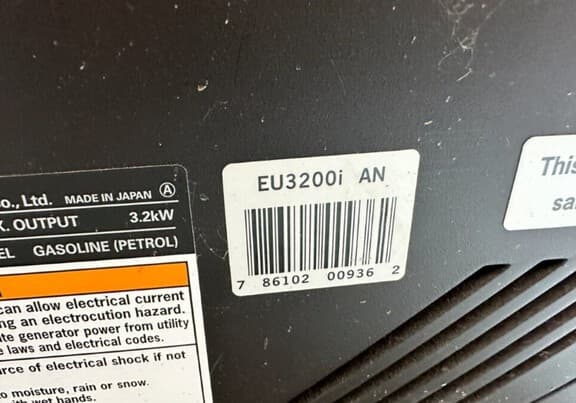 Image of Honda EU3200i equipment image 3