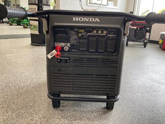Image of Honda EU7000is equipment image 2