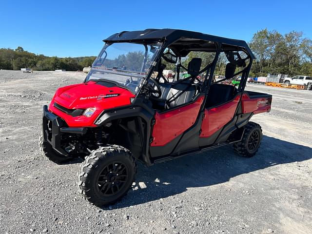 Image of Honda Pioneer 1000 equipment image 2