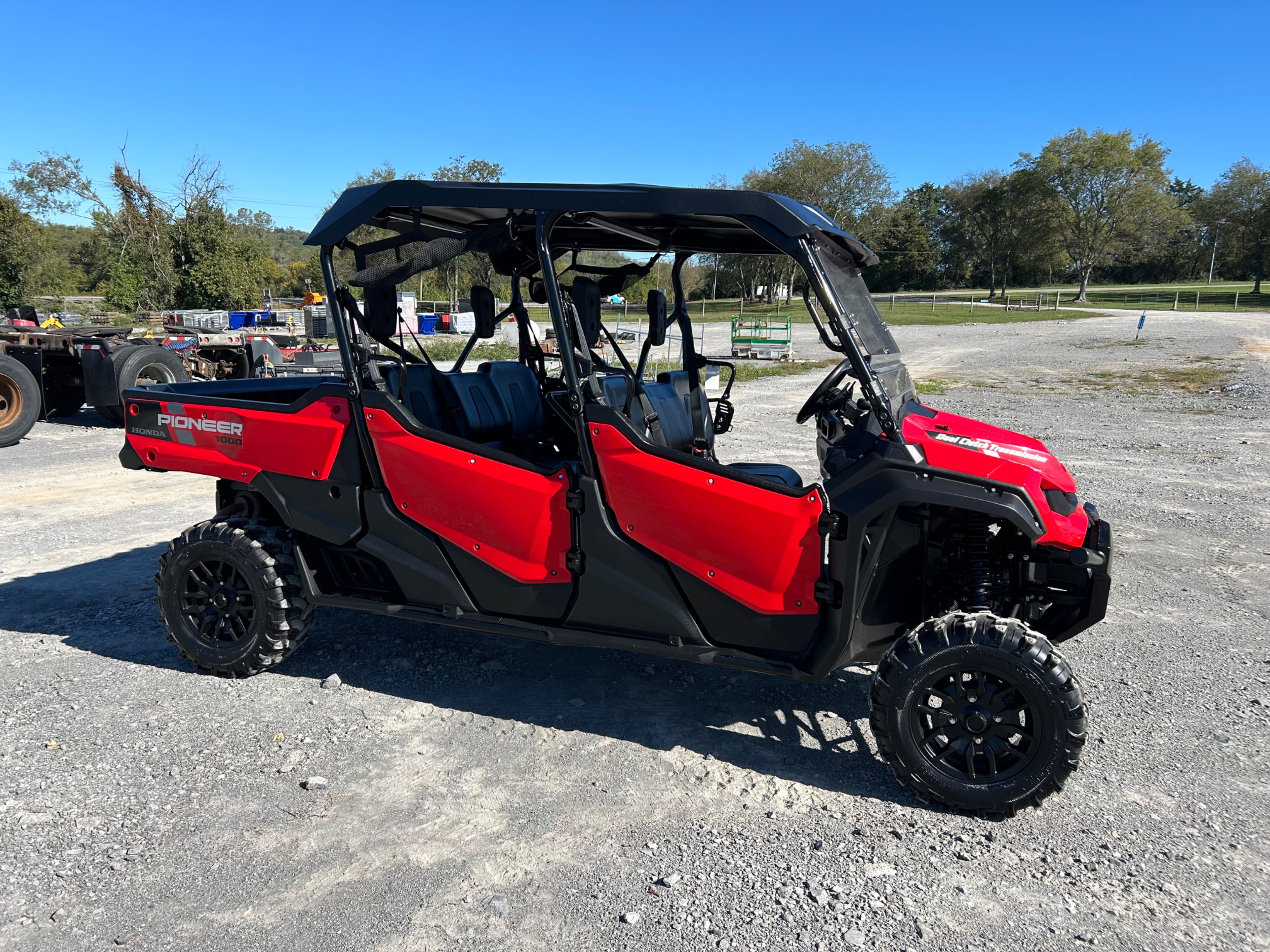 Main image Honda Pioneer 1000