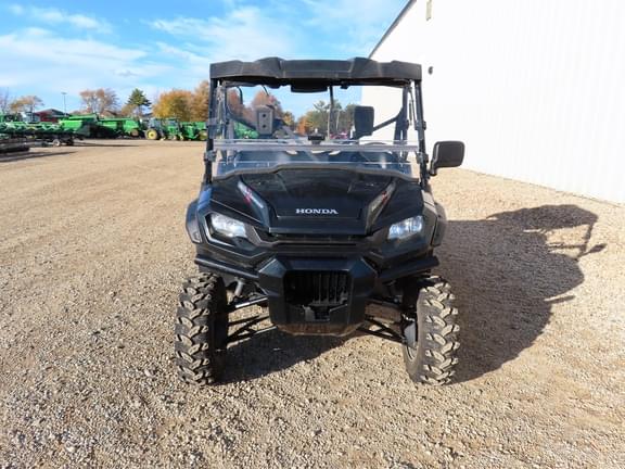 Image of Honda Pioneer 1000 equipment image 3