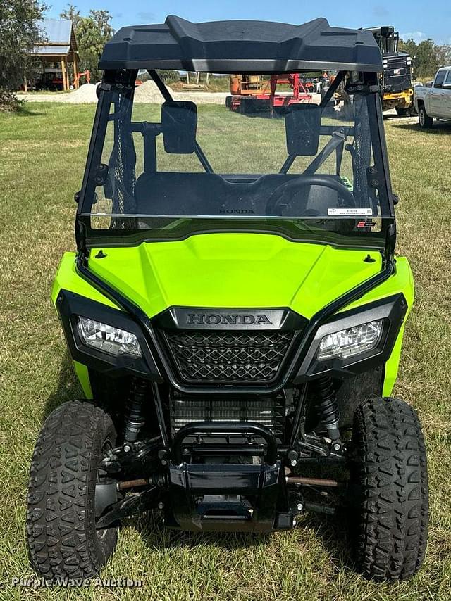 Image of Honda Pioneer 520 equipment image 1