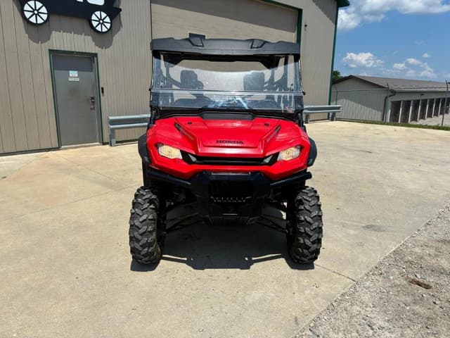 Image of Honda SXS1000 equipment image 1