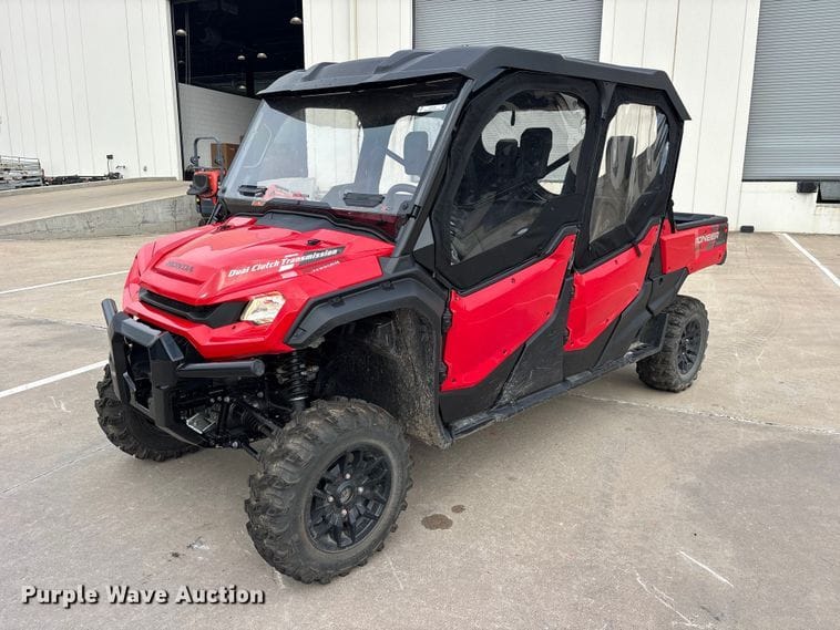 2023 Honda SXS1000 Equipment Image0