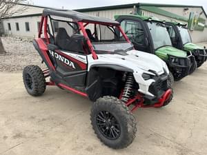 2023 Honda Talon 1000R FOX Live Valve Image