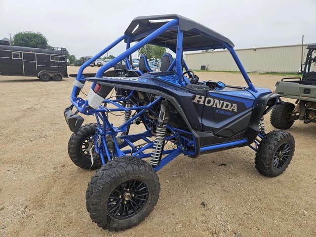 Image of Honda Talon 1000R equipment image 3