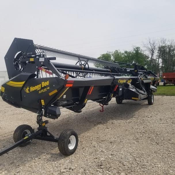 2023 Honey Bee SDX240 Equipment Image0