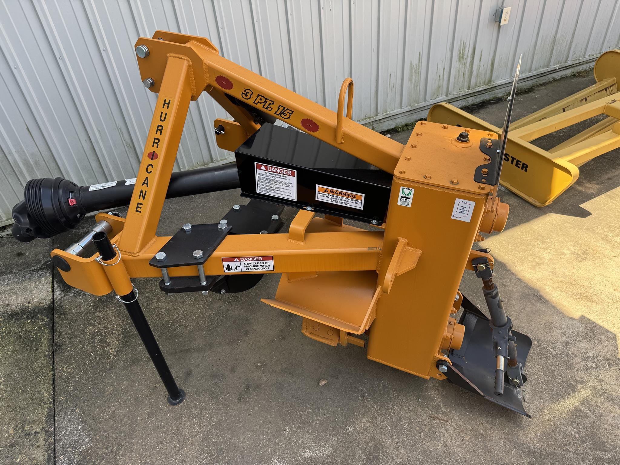 Main image Hurricane 3PT15