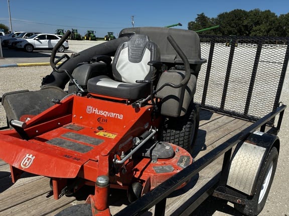 2023 Husqvarna MZ54 Equipment Image0