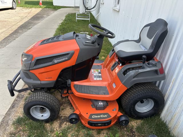 Image of Husqvarna TS248XD equipment image 4