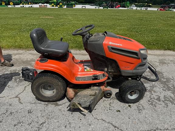 Image of Husqvarna YTH1942 Image 0