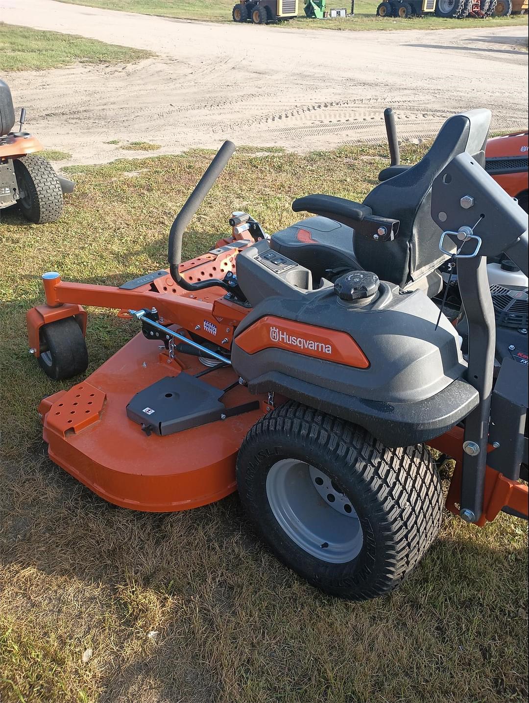 Image of Husqvarna Z572X Primary image