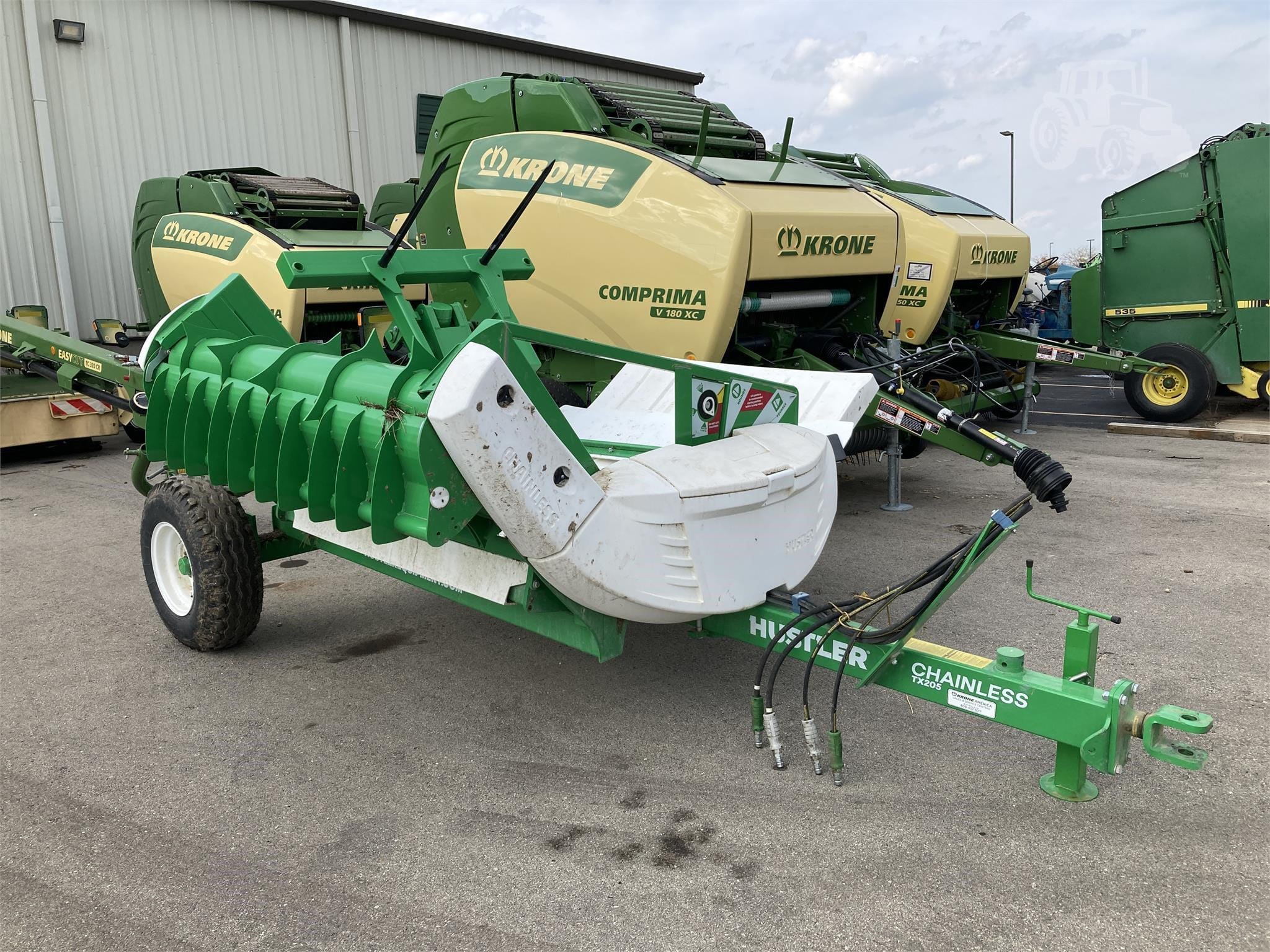 2023 Hustler Chainless TX205 Equipment Image0