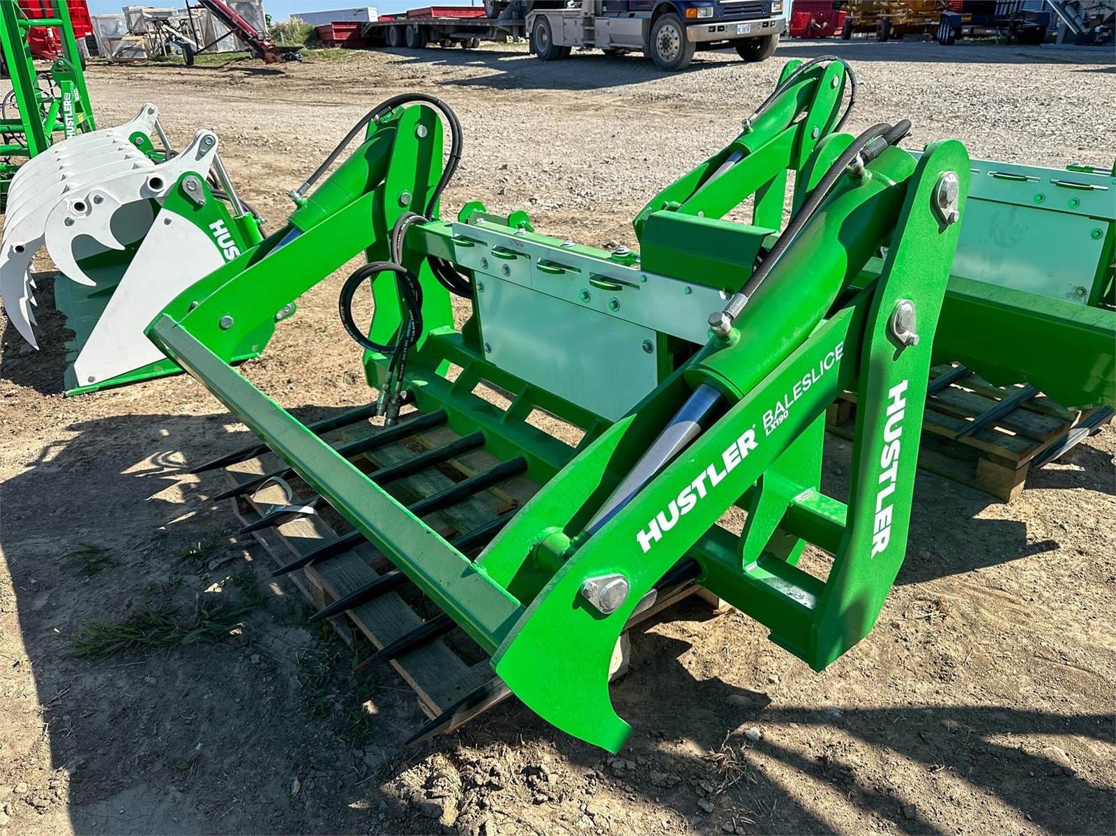 2024 Hustler BALESLICE LX190 Equipment Image0