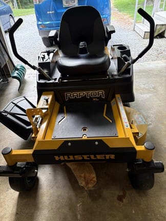 2023 Hustler Raptor XL Equipment Image0
