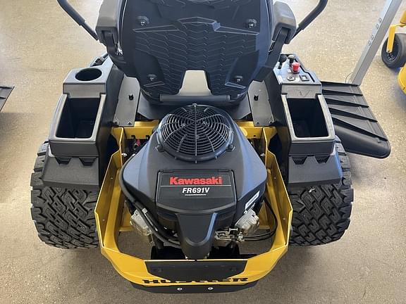 Image of Hustler Raptor XDX equipment image 4