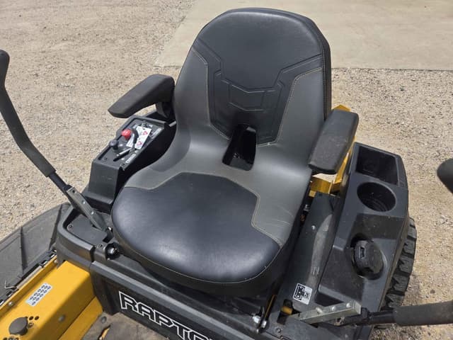 Image of Hustler Raptor XL equipment image 2