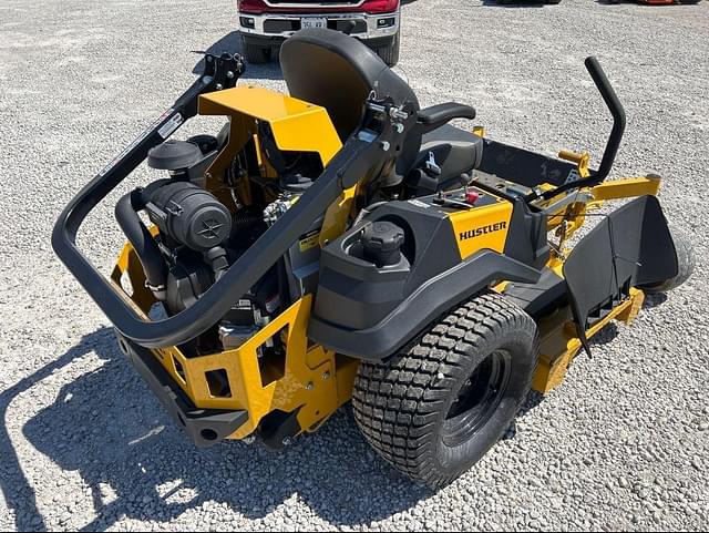 Image of Hustler Super Z equipment image 2