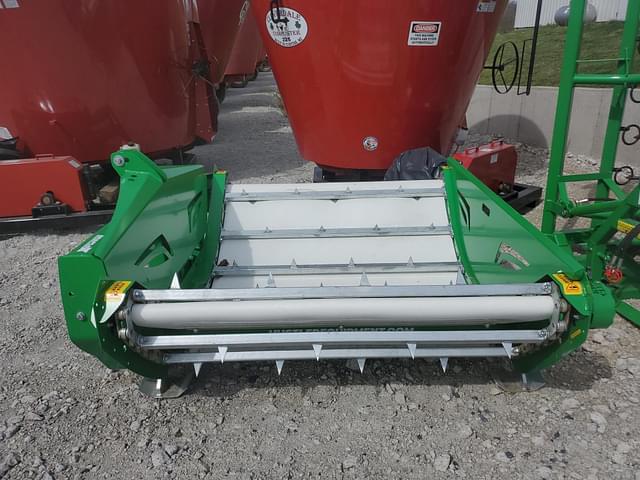Image of Hustler Unrolla LX105 equipment image 1