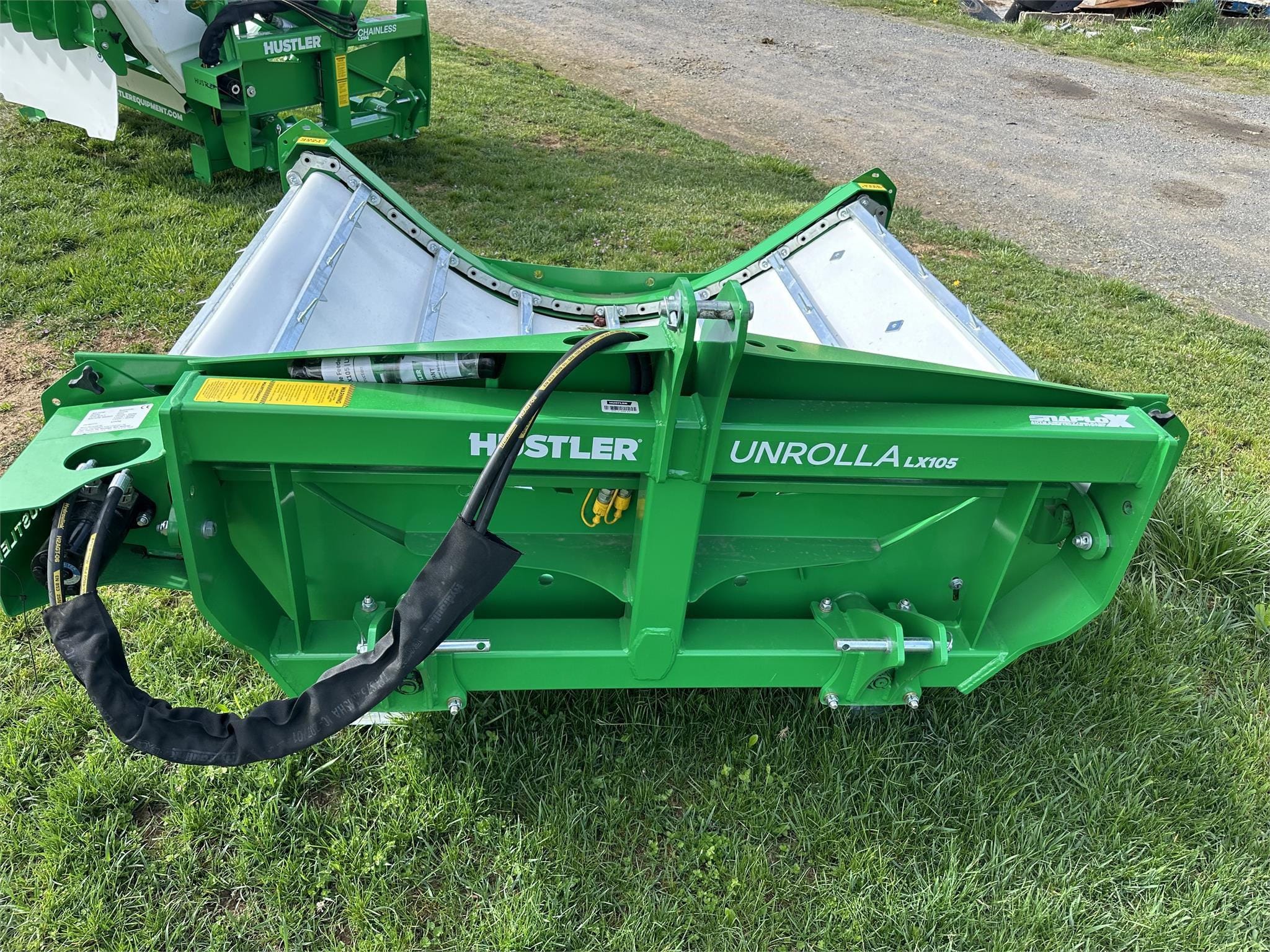 2023 Hustler Unrolla LX105 Equipment Image0