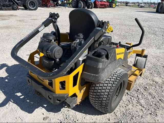 Image of Hustler X-ONE equipment image 2