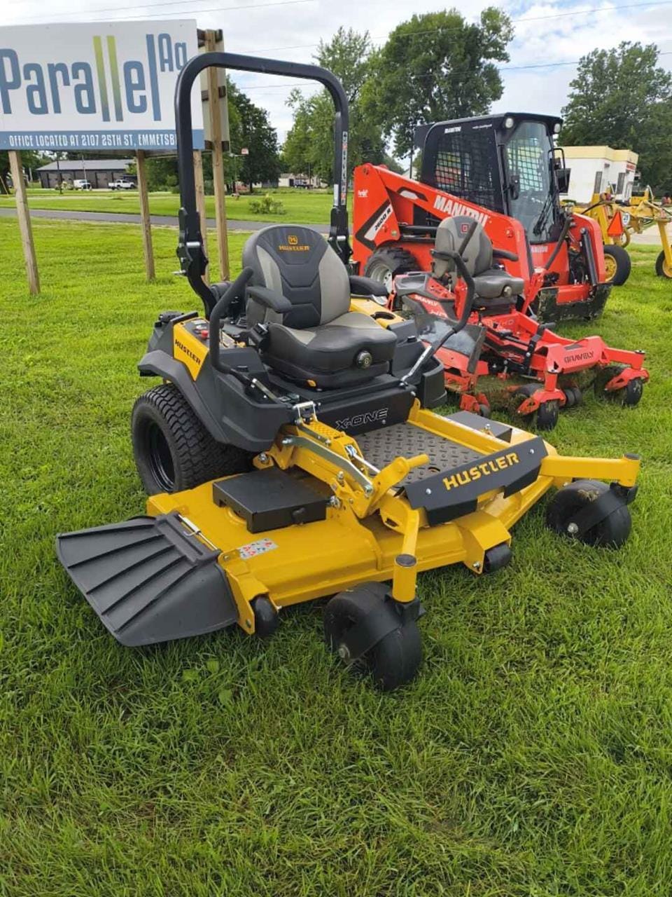 2023 Hustler X-ONE Equipment Image0