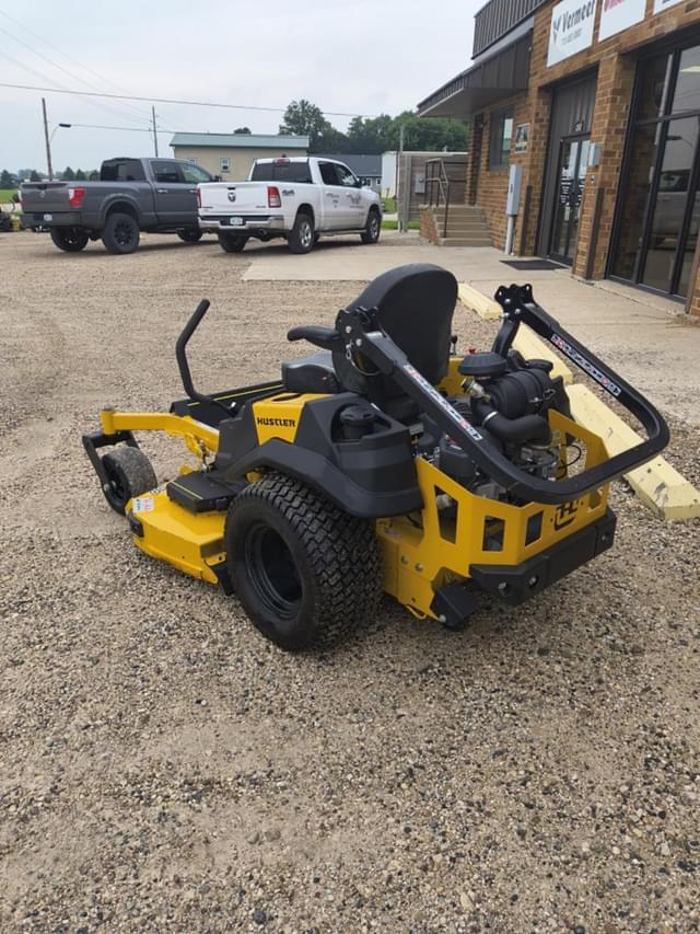 Image of Hustler X-ONE equipment image 3