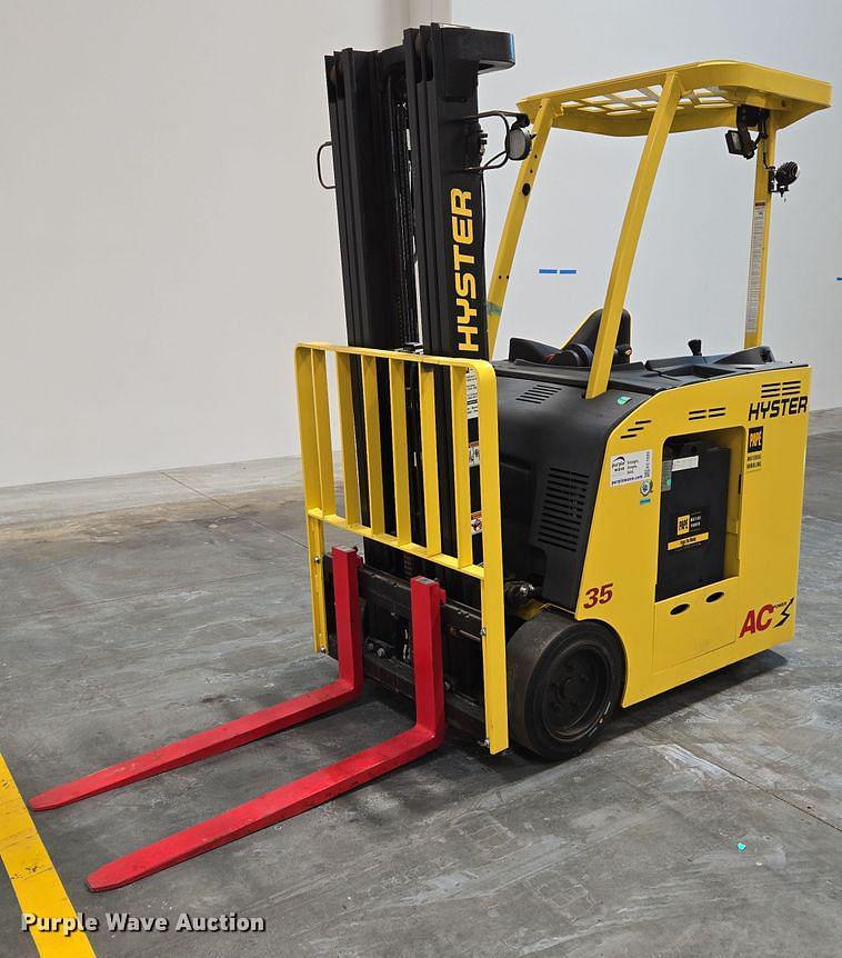Image of Hyster E35HSD3-18 Primary image