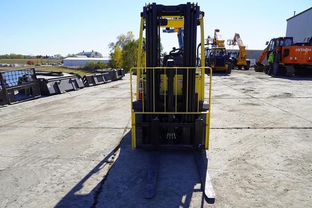 Image of Hyster H50A equipment image 2